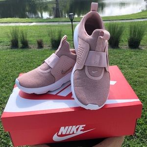 Nike | Shoes | New Wmns Nike Ad Comfort | Poshmark